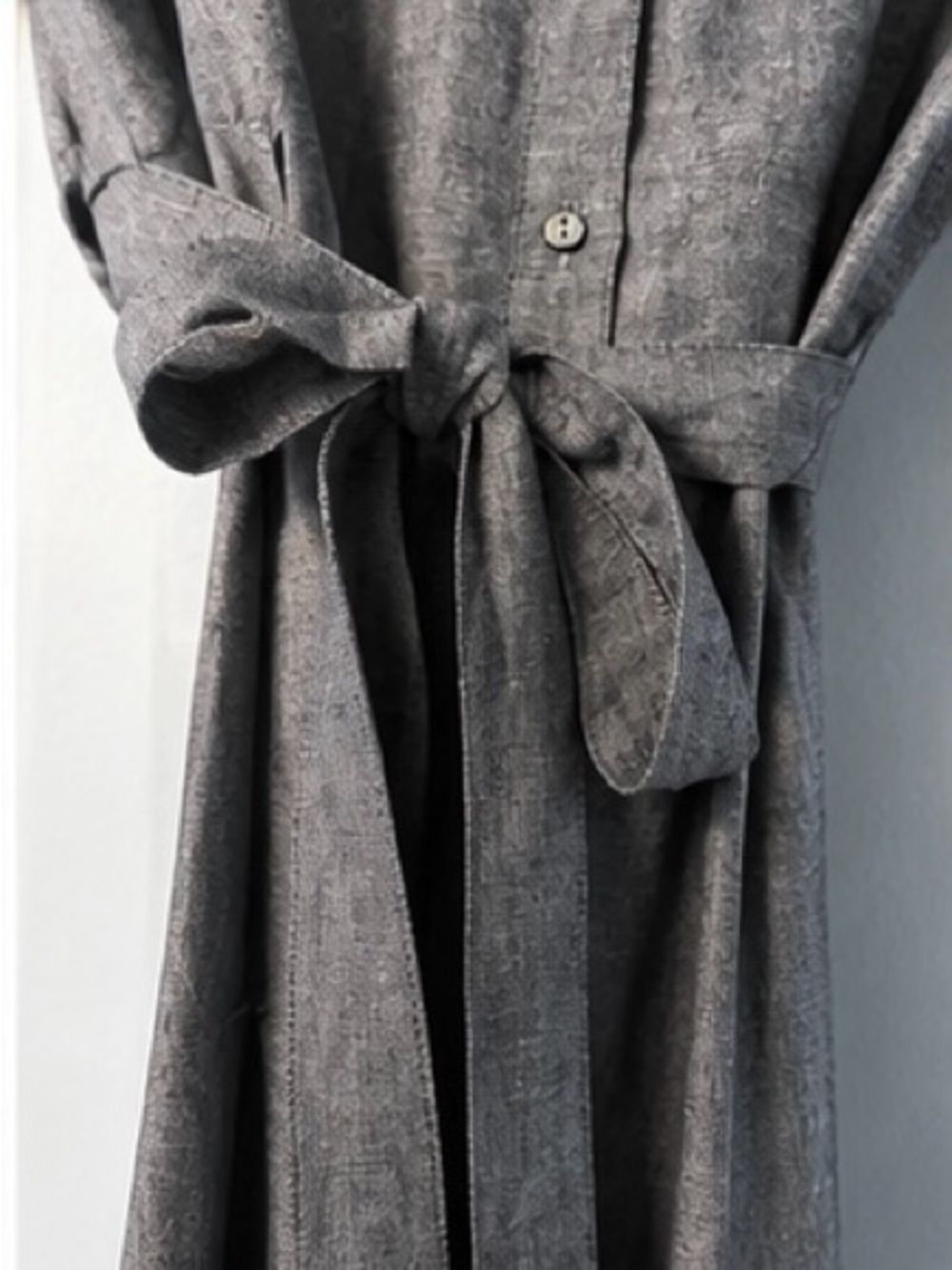 Max Studio Linen Blend Roll-Tab Belted Midi Shirt Dress | Gray | Size Small - Picture 5 of 10